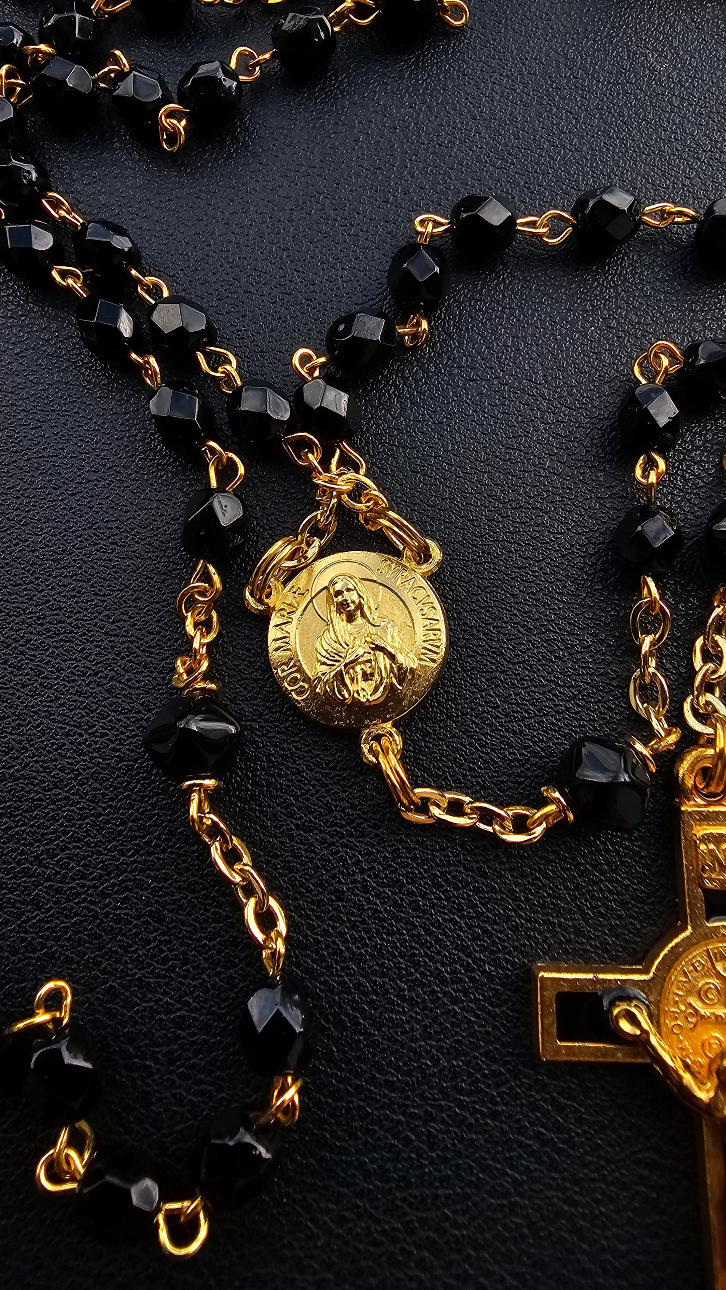 Immaculate Heart of Mary Relic Rosary – Black & Gold