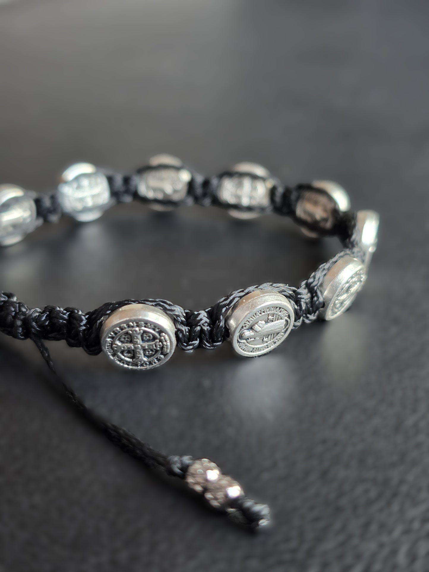 St. Benedict Decade Bracelet – Italian Medals, Paracord Design