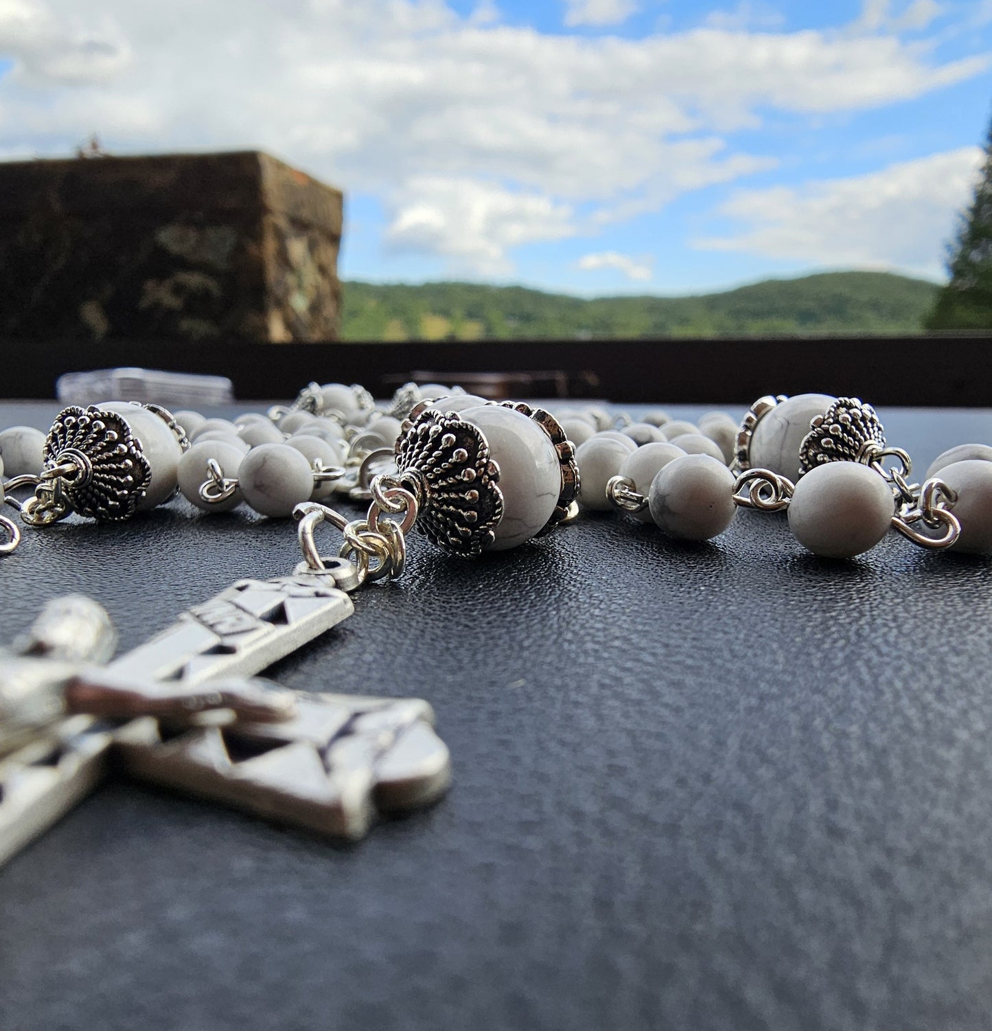 Luminous Howlite Rosary – Natural Stone & Italian Accents