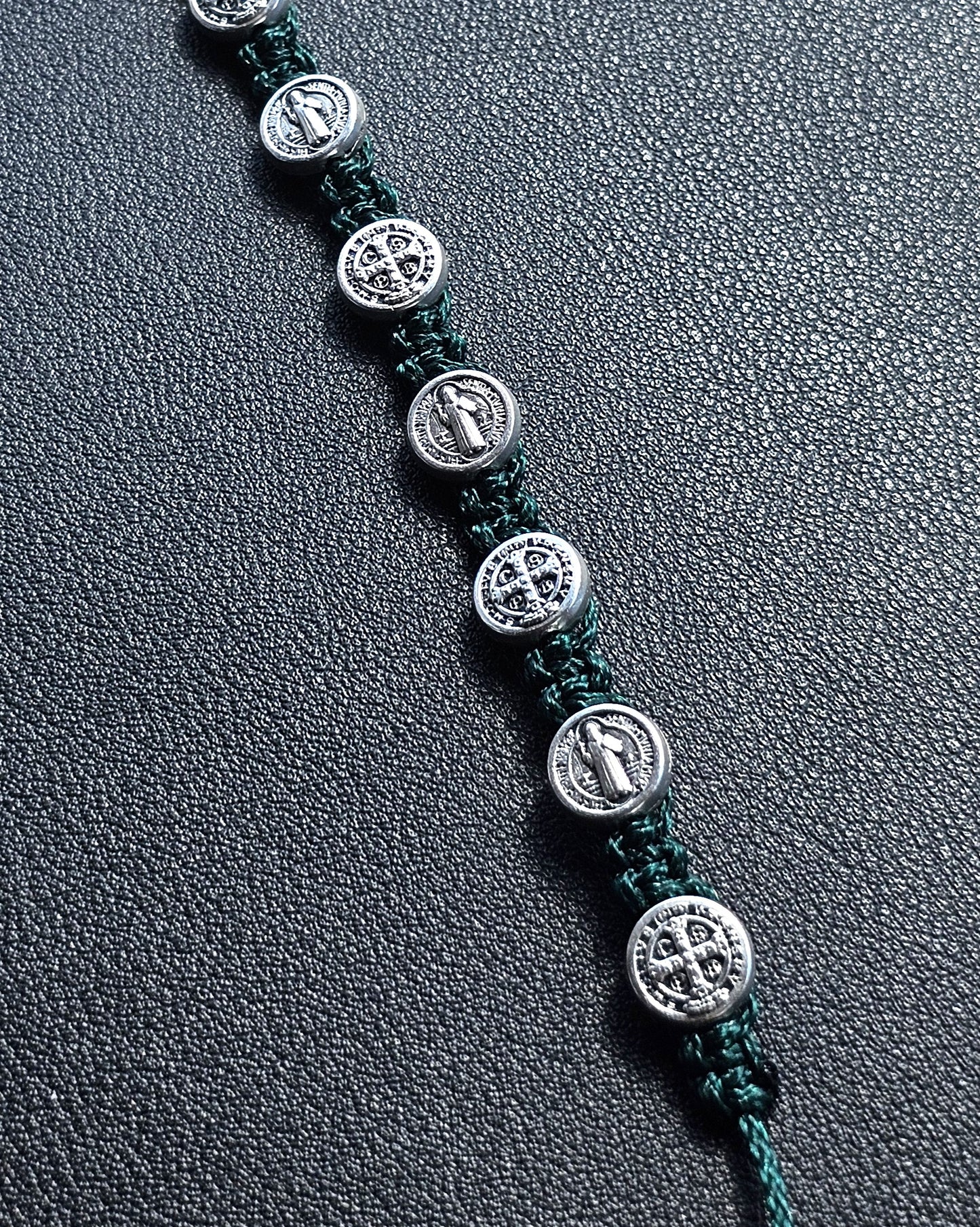 St. Benedict Decade Bracelet – Italian Medals, Paracord Design