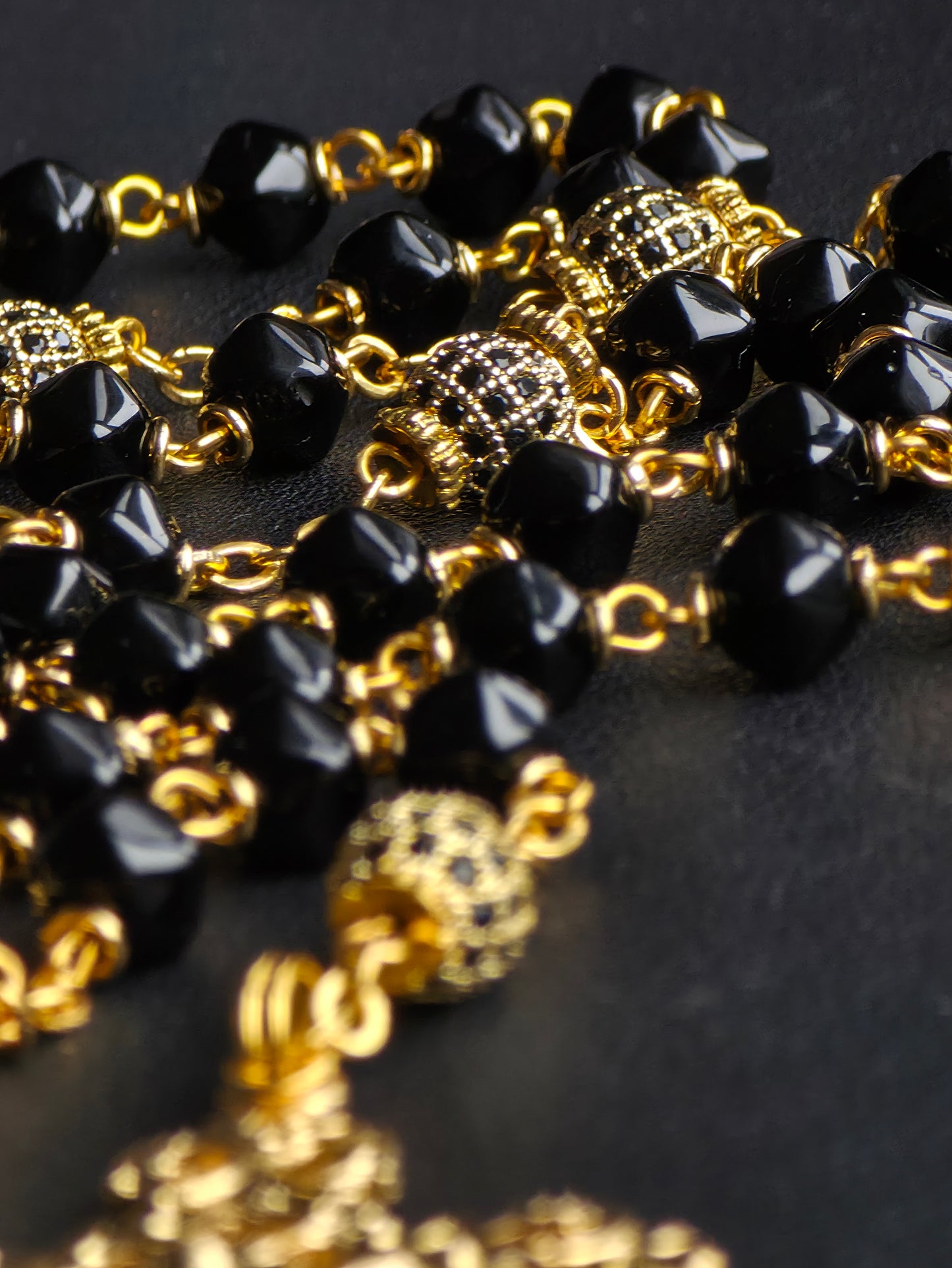 The Regina Aurea Rosary
