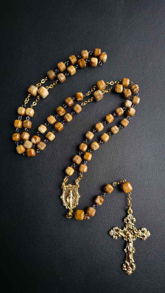 Lapis Angularis Rosary
